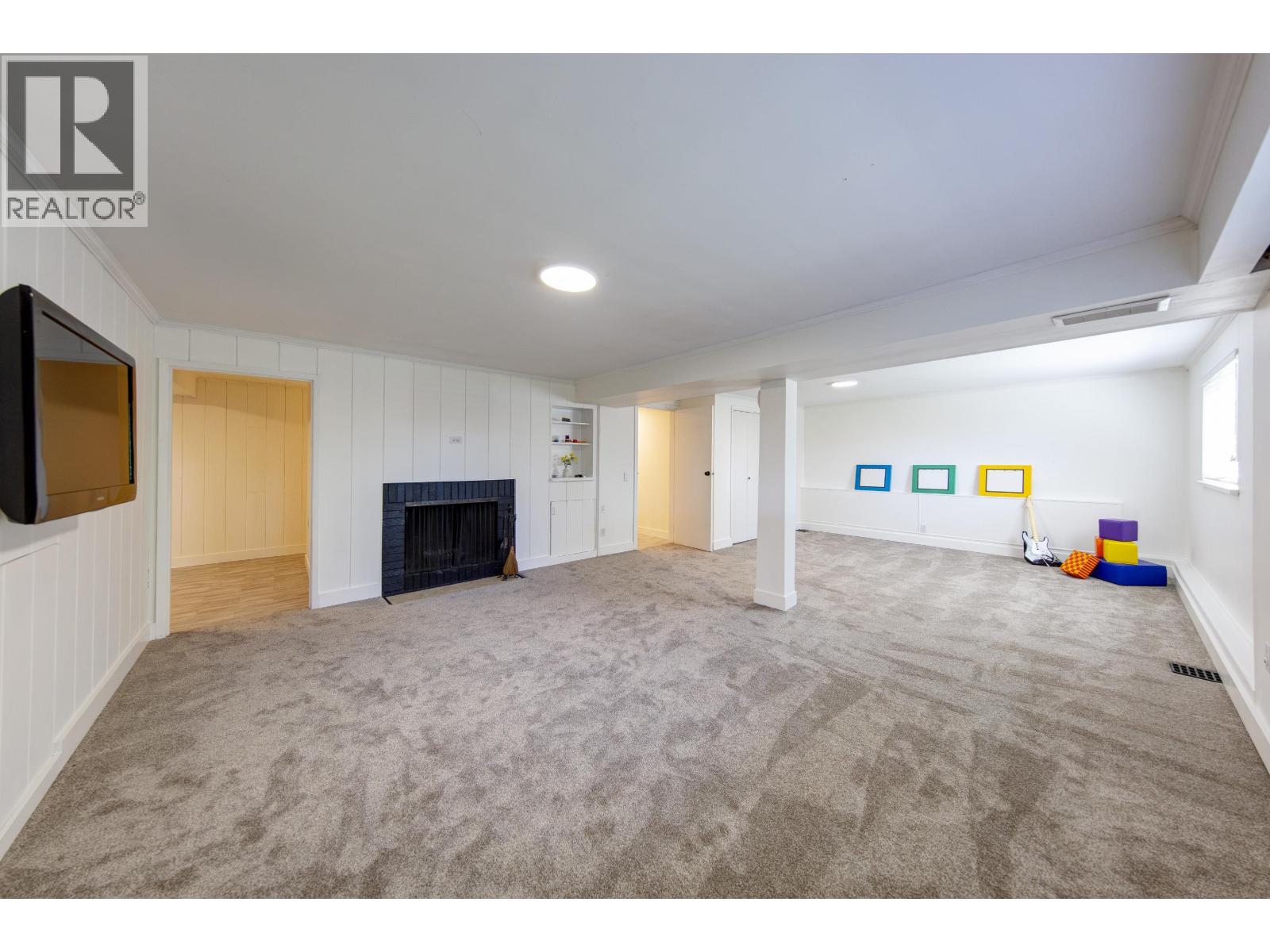 1243 Cloverley Street, North Vancouver, British Columbia  V7L 1N7 - Photo 26 - R3167265
