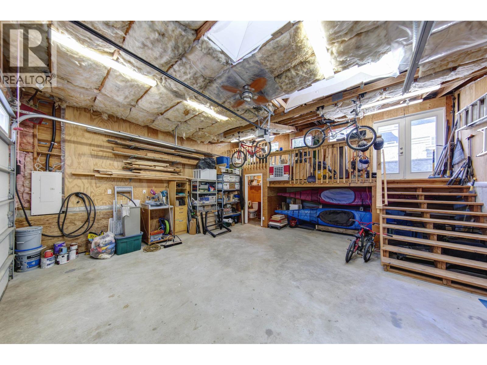 1243 Cloverley Street, North Vancouver, British Columbia  V7L 1N7 - Photo 36 - R3167265