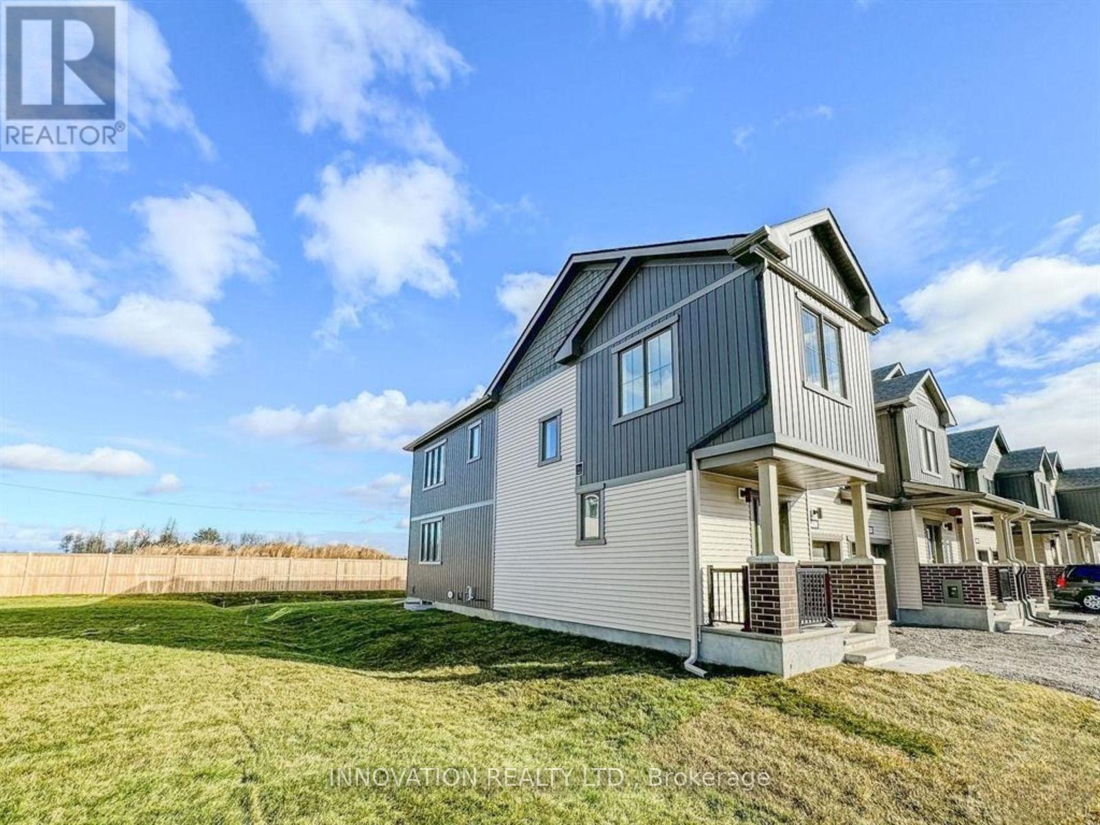 192 Robert Perry Street, North Grenville, Ontario  K0G 1J0 - Photo 2 - X13806648