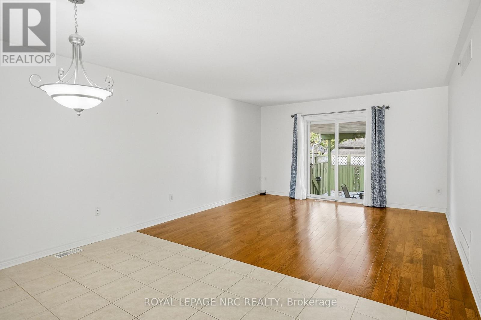 8 Bluegrass Crescent, St. Catharines, Ontario  L2P 0A7 - Photo 11 - X13806642
