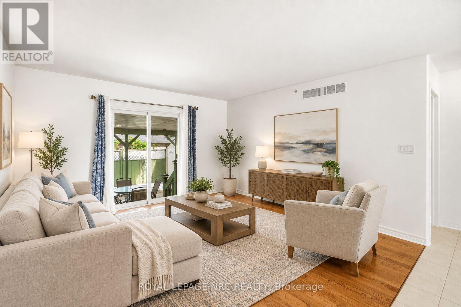 8 Bluegrass Crescent, St. Catharines, Ontario  L2P 0A7 - Photo 13 - X13806642