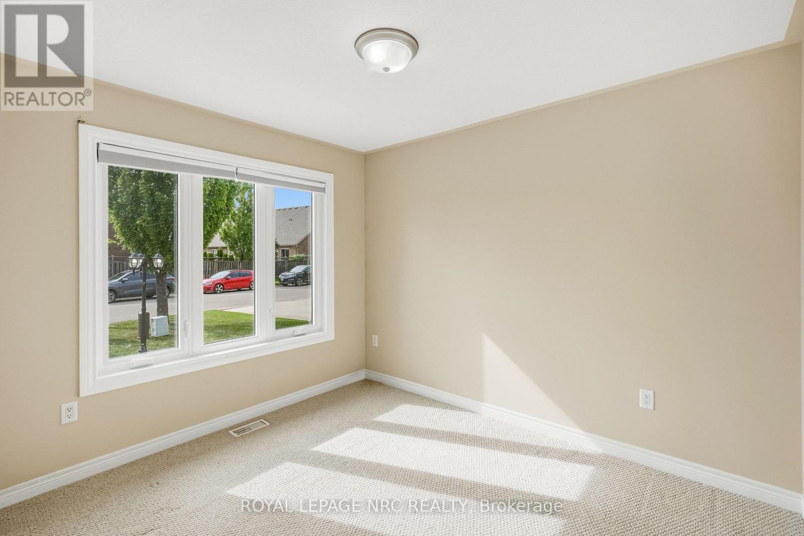 8 Bluegrass Crescent, St. Catharines, Ontario  L2P 0A7 - Photo 17 - X13806642