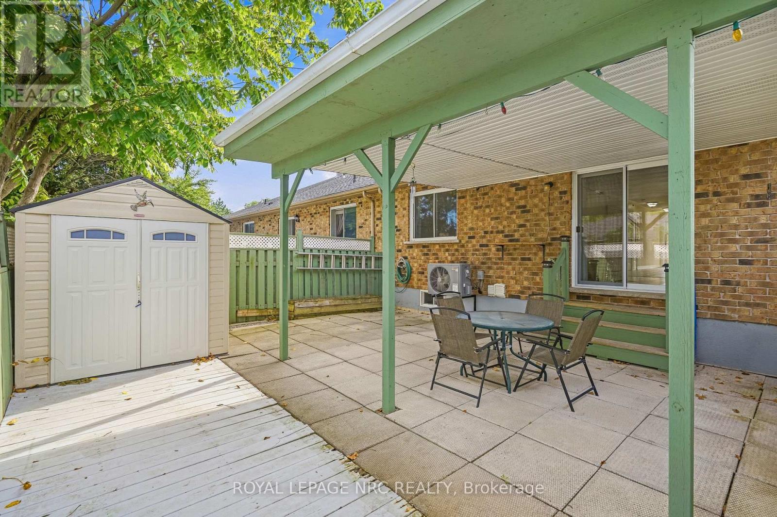8 Bluegrass Crescent, St. Catharines, Ontario  L2P 0A7 - Photo 27 - X13806642