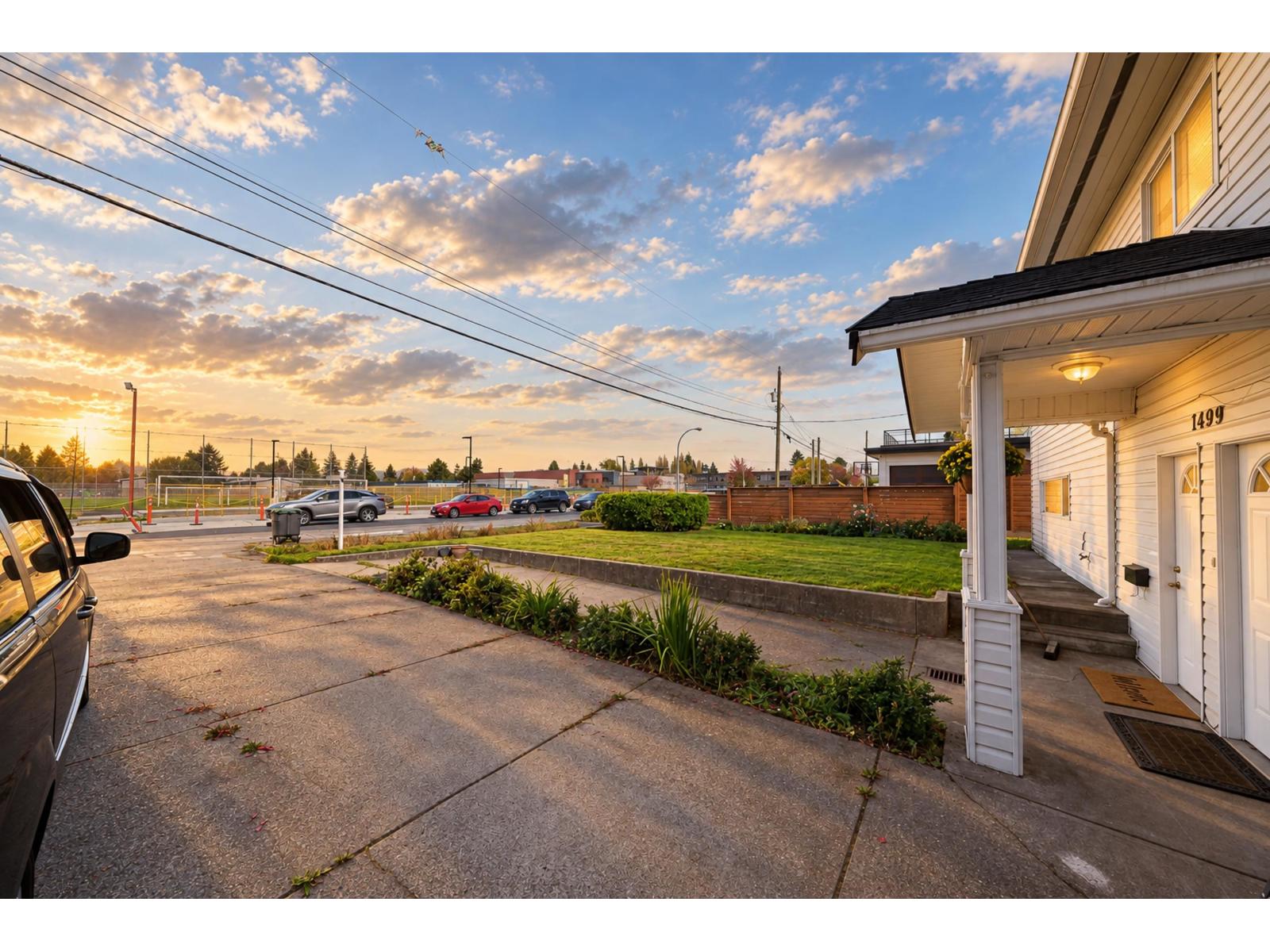14490 106a Avenue, Surrey, British Columbia  V3R 1T4 - Photo 1 - R3166896