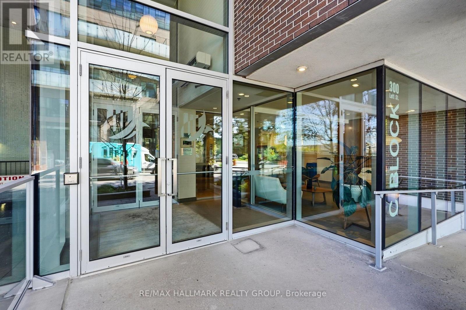 324 - 300 Lett Street, Ottawa, Ontario  K1R 0A8 - Photo 2 - X13806676