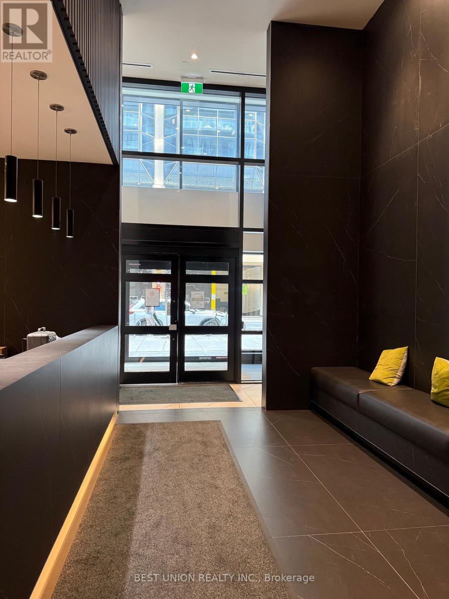2813 - 20 Edward Street, Toronto, Ontario  M5G 0C5 - Photo 18 - C13806658