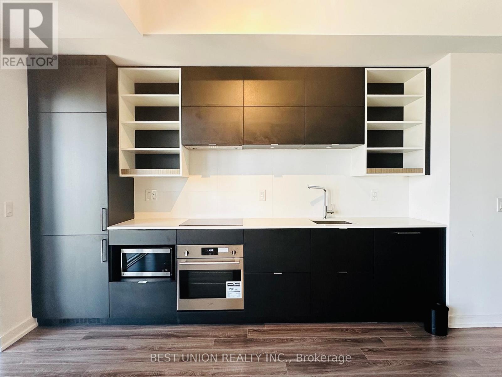 2813 - 20 Edward Street, Toronto, Ontario  M5G 0C5 - Photo 2 - C13806658
