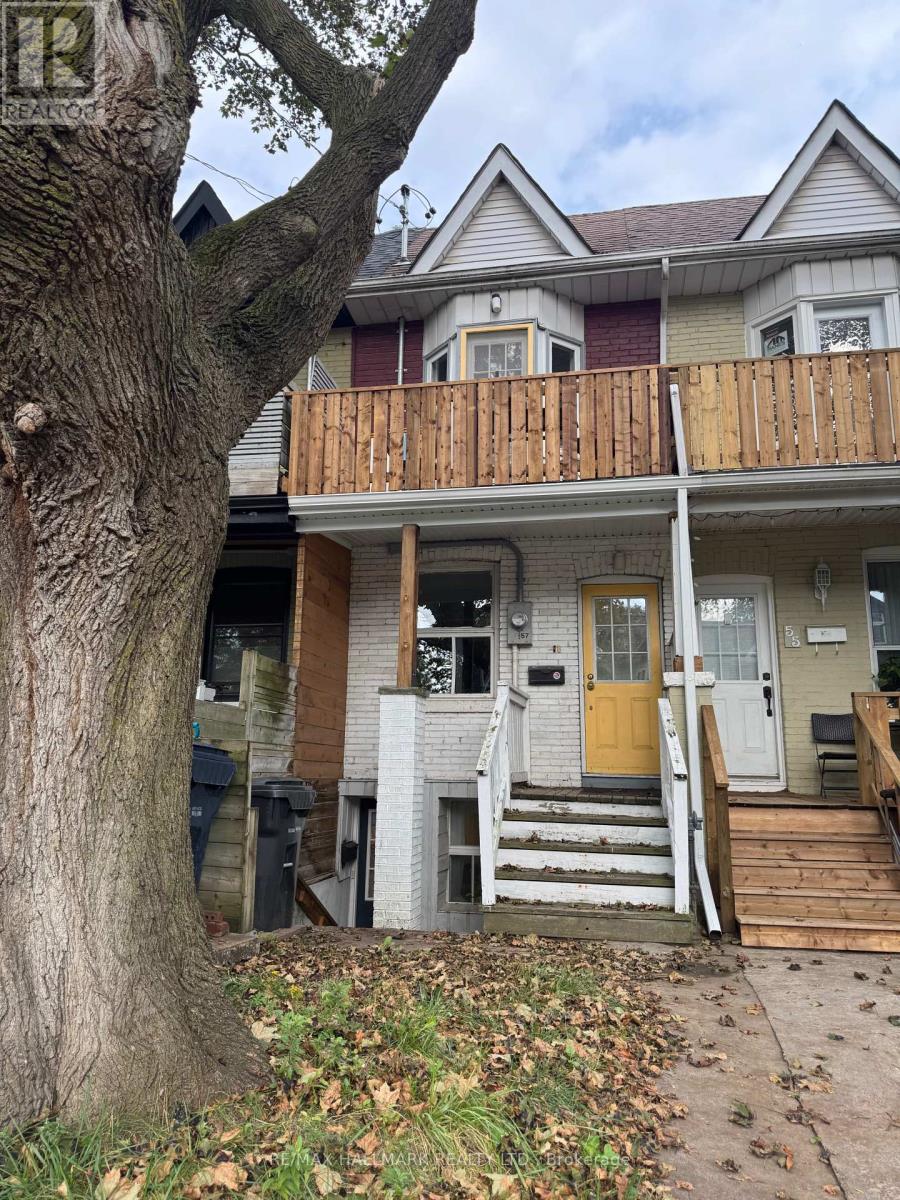 MAIN FLOOR - 57 HIAWATHA ROAD, Toronto, Ontario