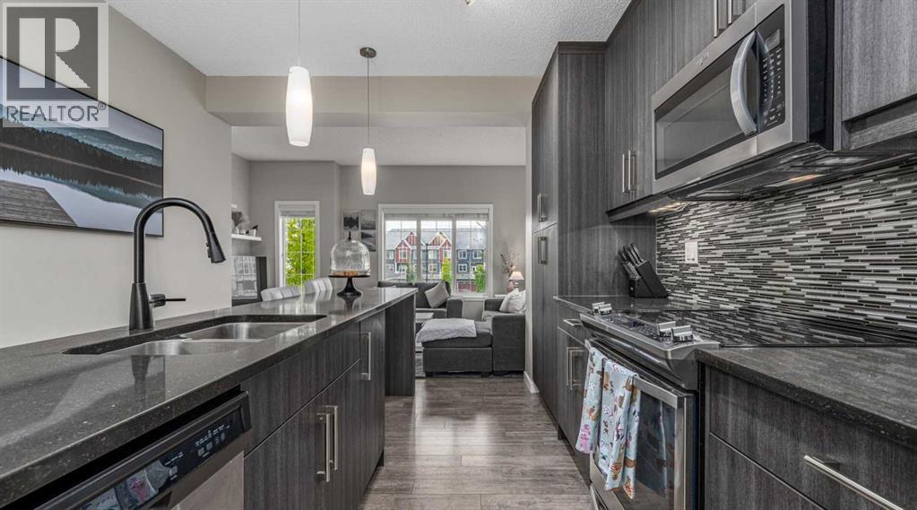 304 Marquis Lane Se, Calgary, Alberta  T3M 2G8 - Photo 7 - A2346290