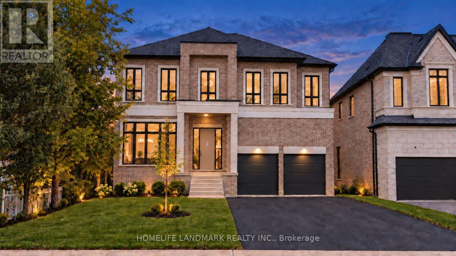 88 DUNCAN ROAD, Richmond Hill, Ontario