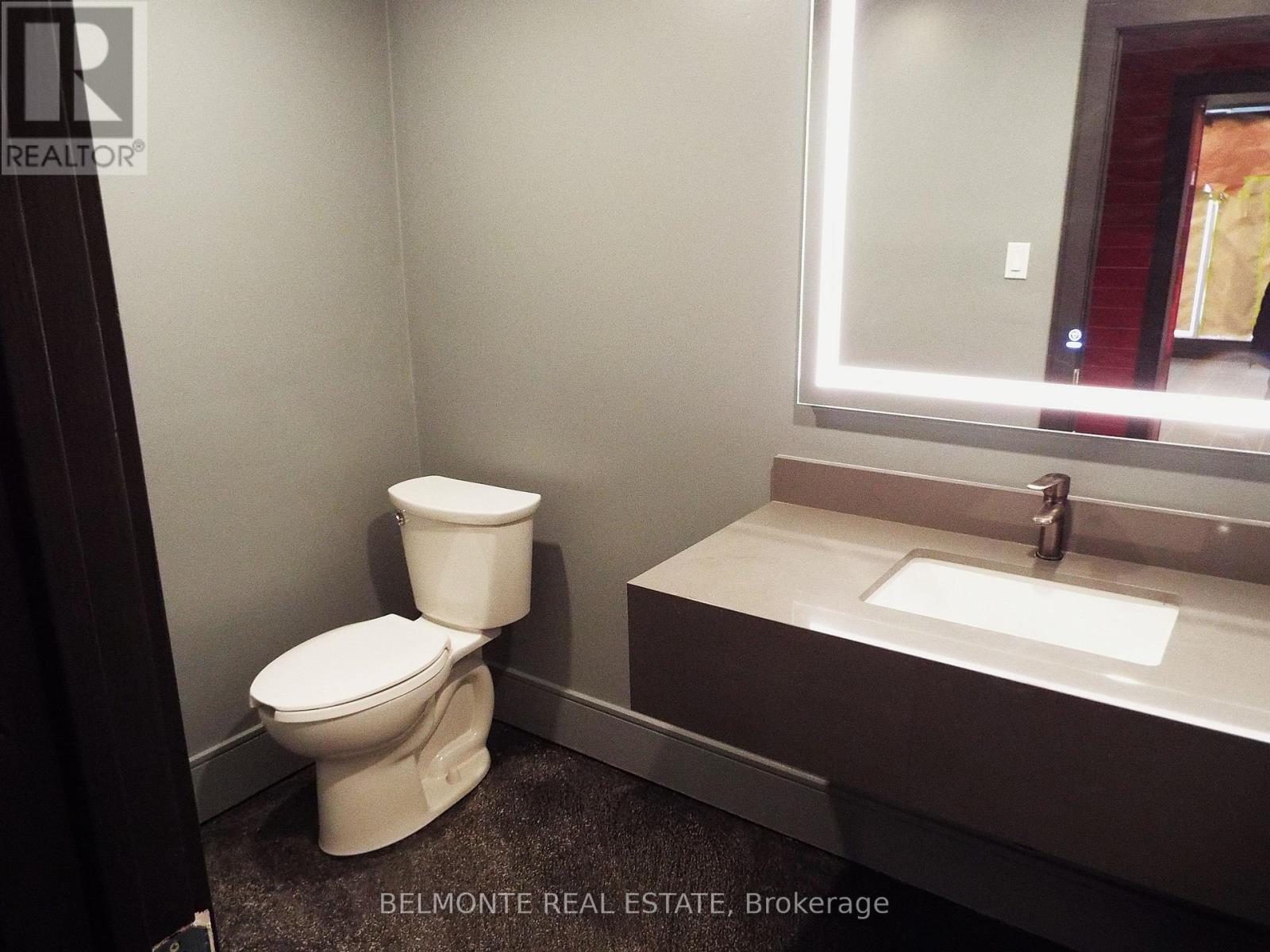 944 Simcoe Street N, Oshawa, Ontario  L1G 4W2 - Photo 8 - E13042646