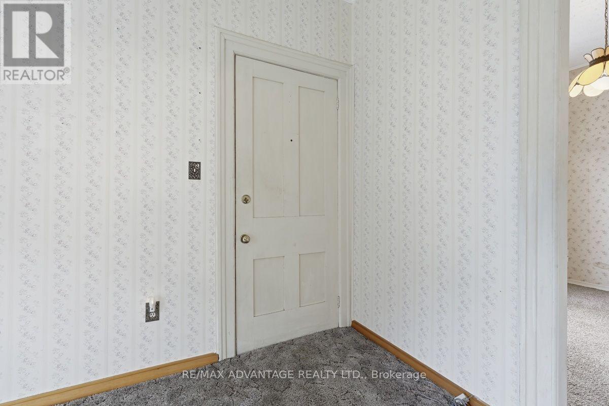22383 Adelaide Road, Strathroy-Caradoc, Ontario  N0L 1W0 - Photo 14 - X13806692