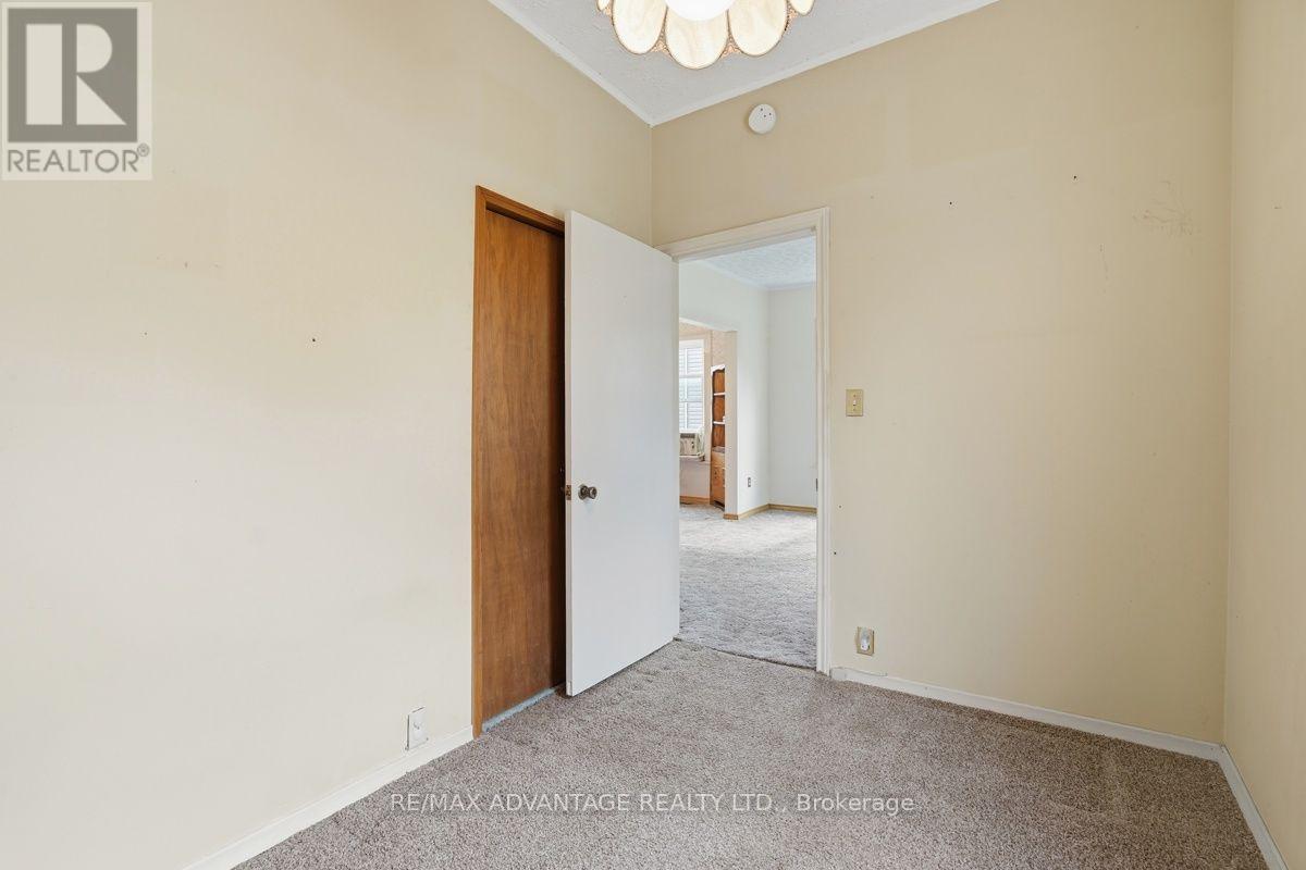 22383 Adelaide Road, Strathroy-Caradoc, Ontario  N0L 1W0 - Photo 21 - X13806692