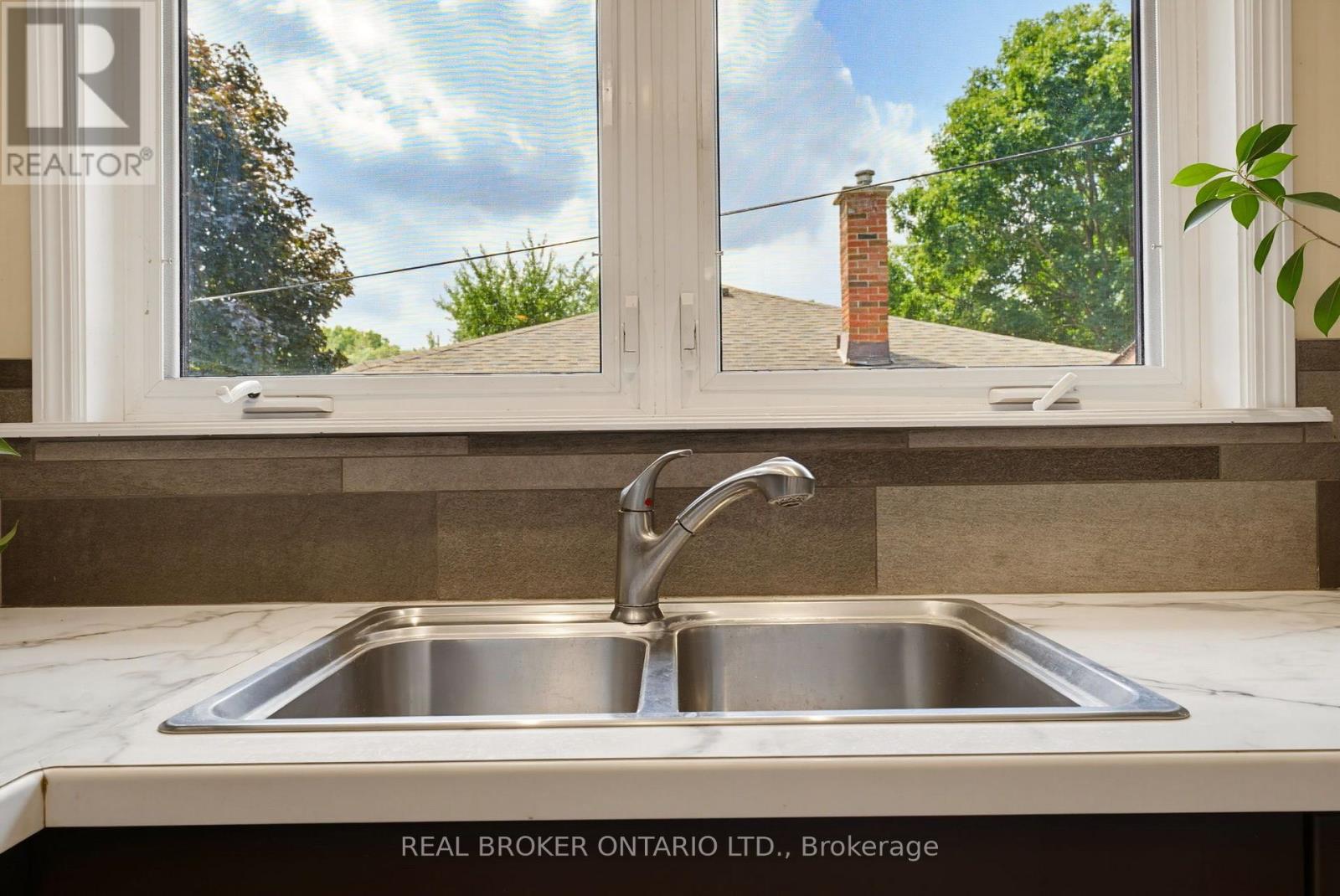 87 Ball Street, Brant, Ontario  N3L 1X7 - Photo 10 - X13806690