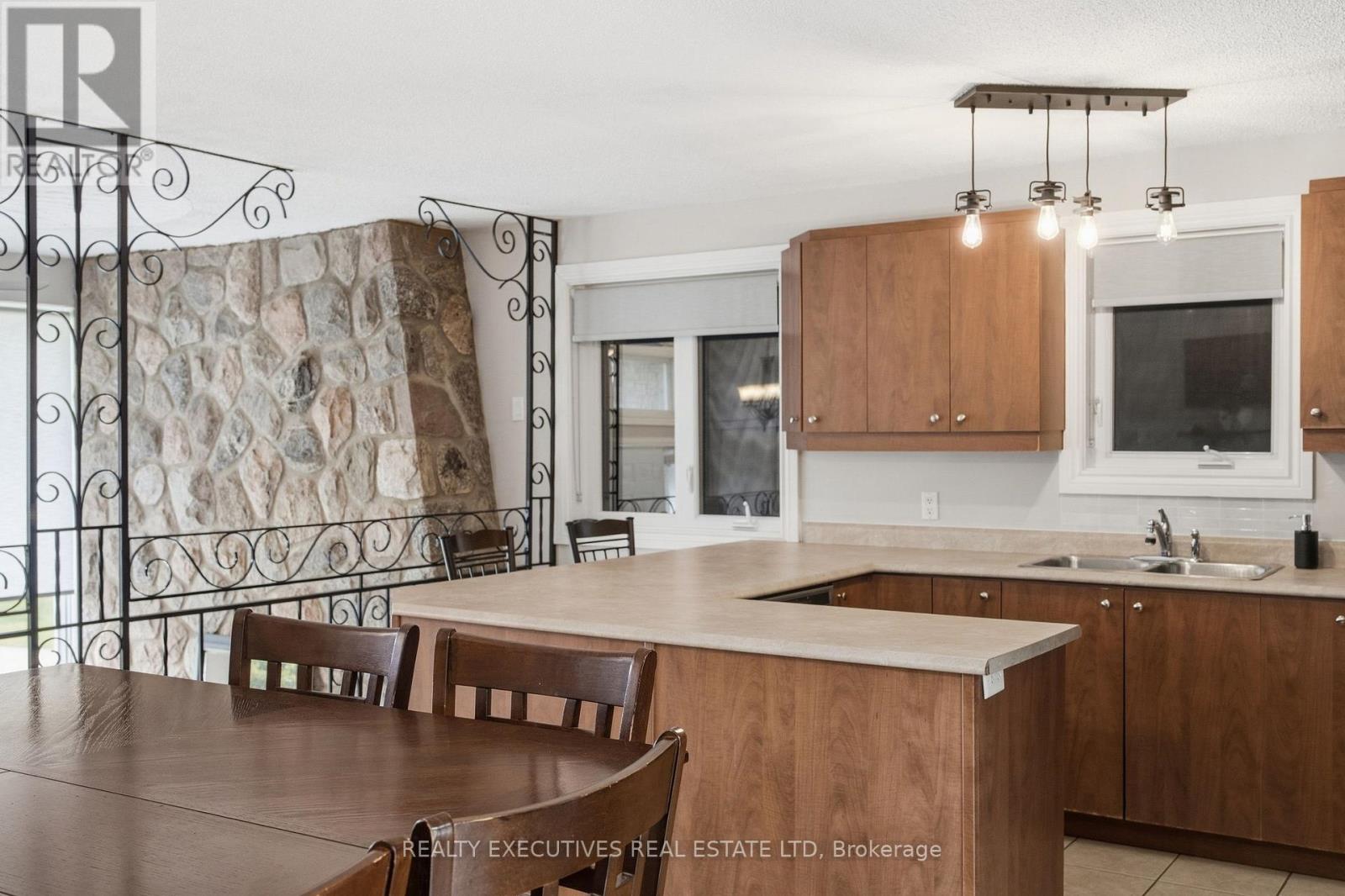 175 Roxanne Street, Clarence-Rockland, Ontario  K0A 1N0 - Photo 4 - X13806712
