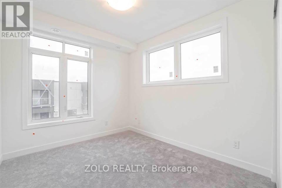 318 - 3058 Sixth Line, Oakville, Ontario  L6M 1P8 - Photo 5 - W13806704