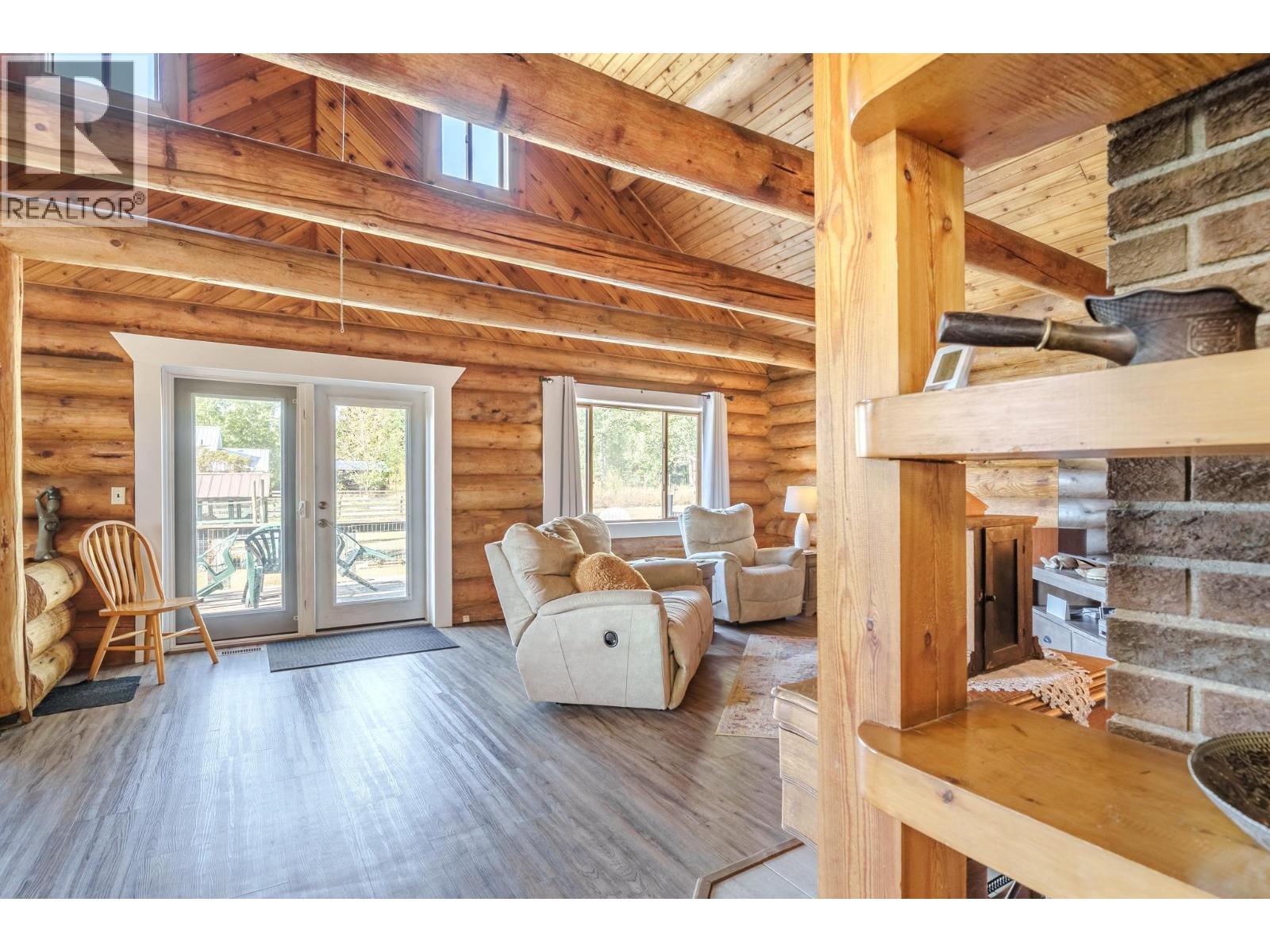 5975 Little Fort 24 Highway, Lone Butte, British Columbia  V0K 1X0 - Photo 11 - R3167493
