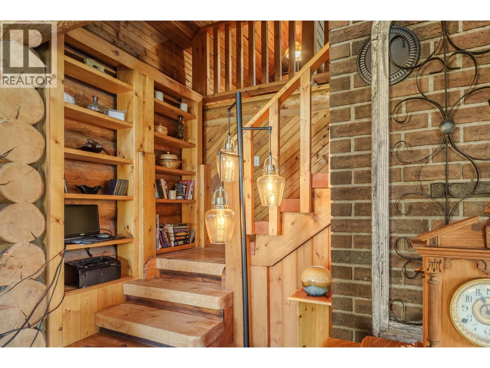 5975 Little Fort 24 Highway, Lone Butte, British Columbia  V0K 1X0 - Photo 15 - R3167493