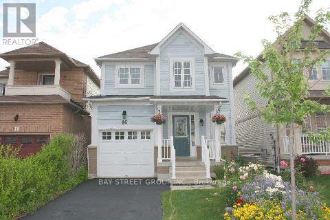 16 STEAMER DRIVE, Whitby, Ontario