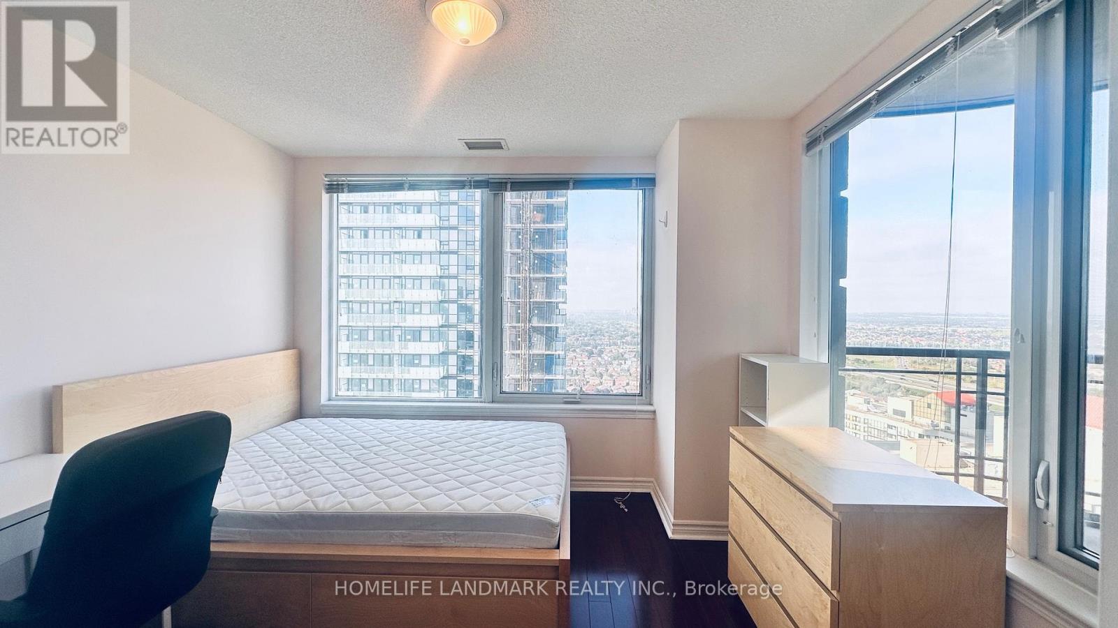 2711 - 385 Prince Of Wales Drive, Mississauga, Ontario  L5B 0C6 - Photo 15 - W13806726