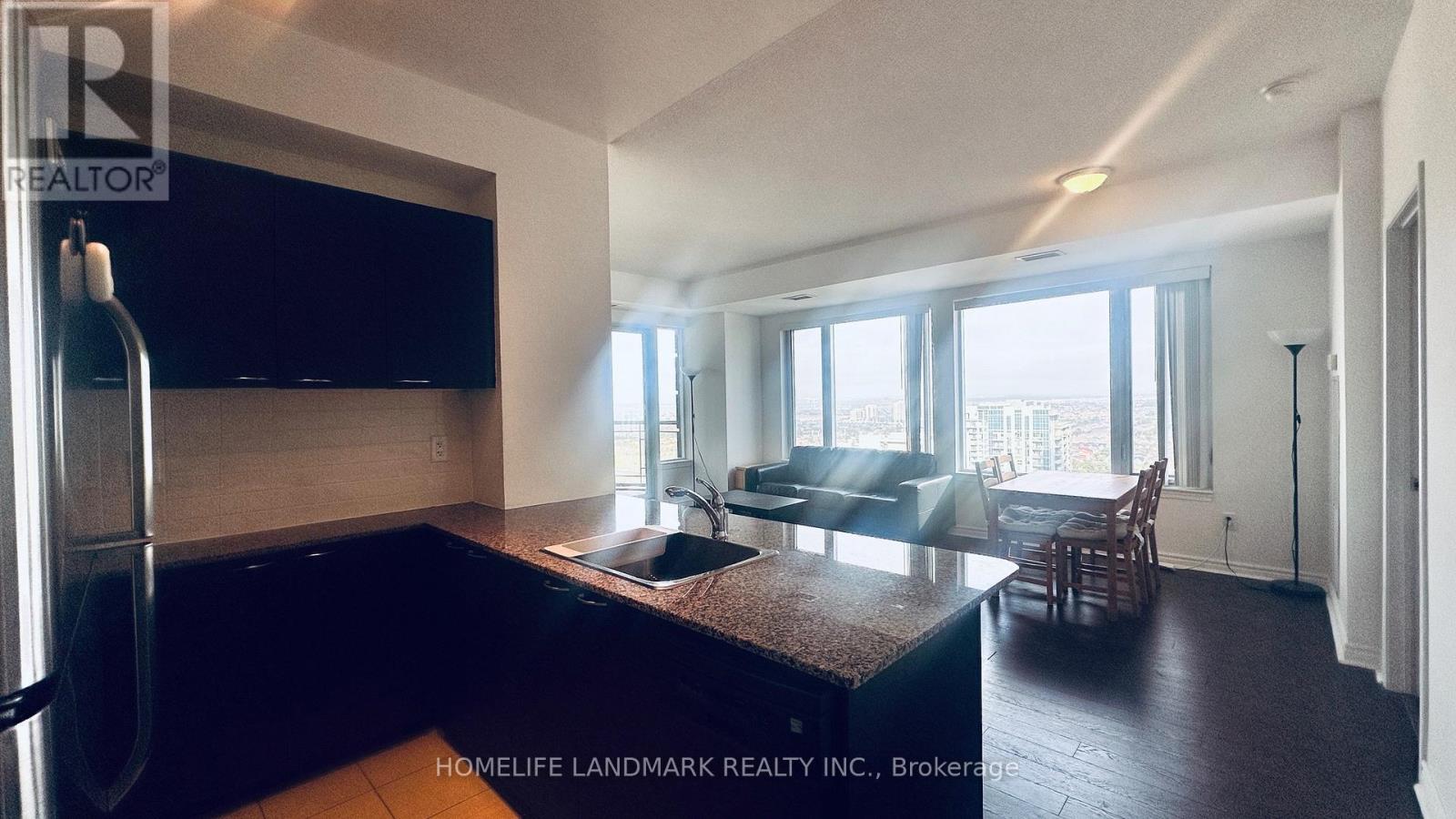 2711 - 385 Prince Of Wales Drive, Mississauga, Ontario  L5B 0C6 - Photo 8 - W13806726