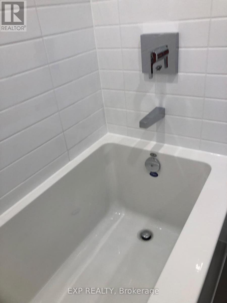 1403 - 1403-4130 Parkside Village Drive, Mississauga, Ontario  L5B 3M8 - Photo 14 - W13806746