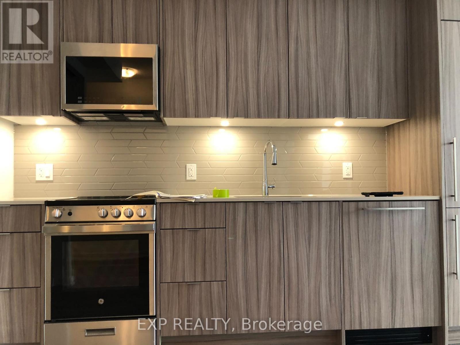 1403 - 1403-4130 Parkside Village Drive, Mississauga, Ontario  L5B 3M8 - Photo 8 - W13806746
