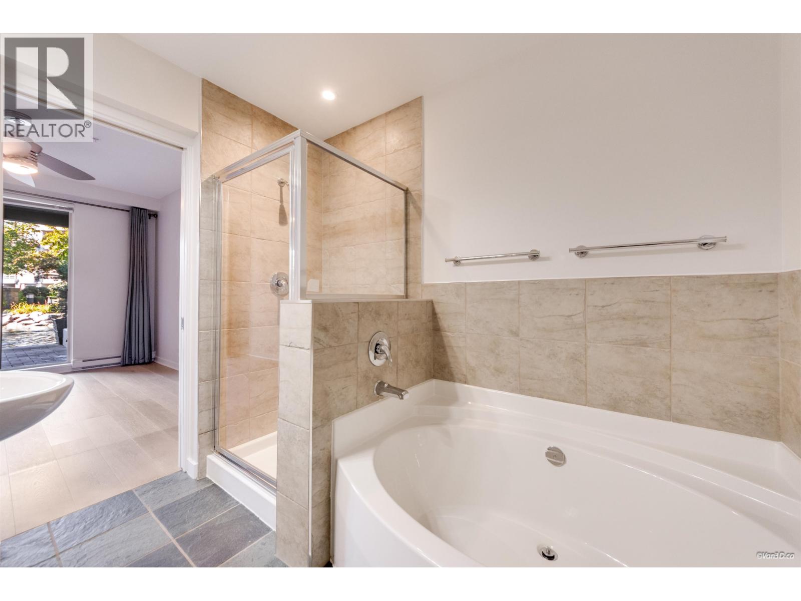 210 530 Raven Woods Drive, North Vancouver, British Columbia  V7G 2T5 - Photo 22 - R3167446