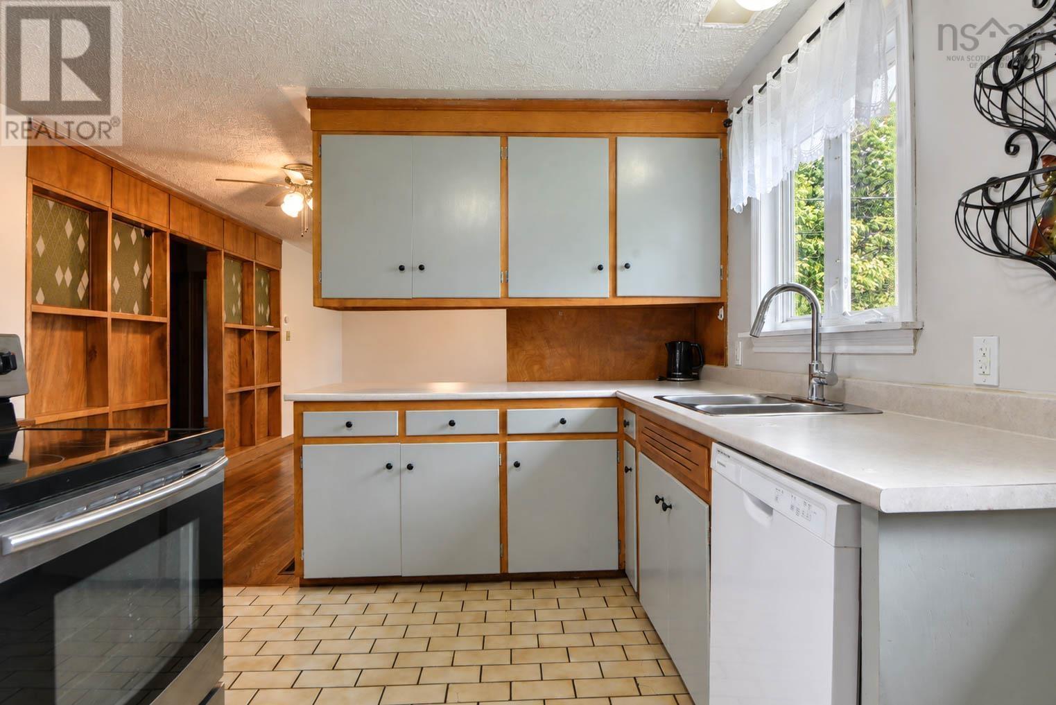 110 Park Street, Stellarton, Nova Scotia  B0K 1S0 - Photo 12 - 202623865