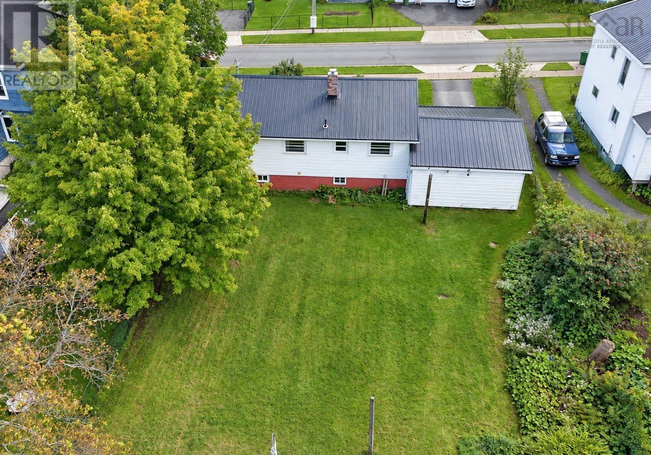 110 Park Street, Stellarton, Nova Scotia  B0K 1S0 - Photo 5 - 202623865