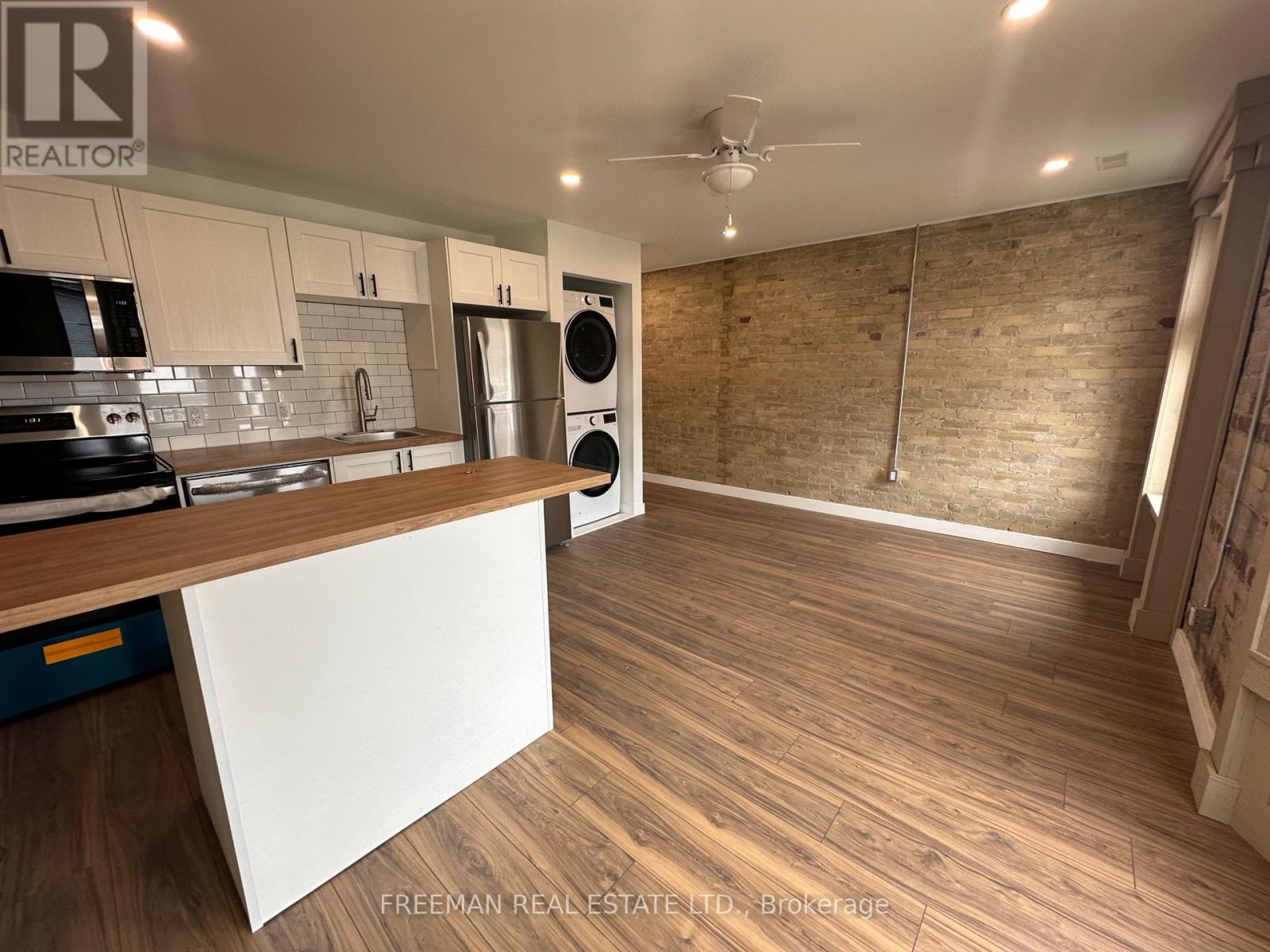 2nd Floor - 1029 Gerrard Street, Toronto, Ontario  M4M 1Z6 - Photo 6 - E13781516