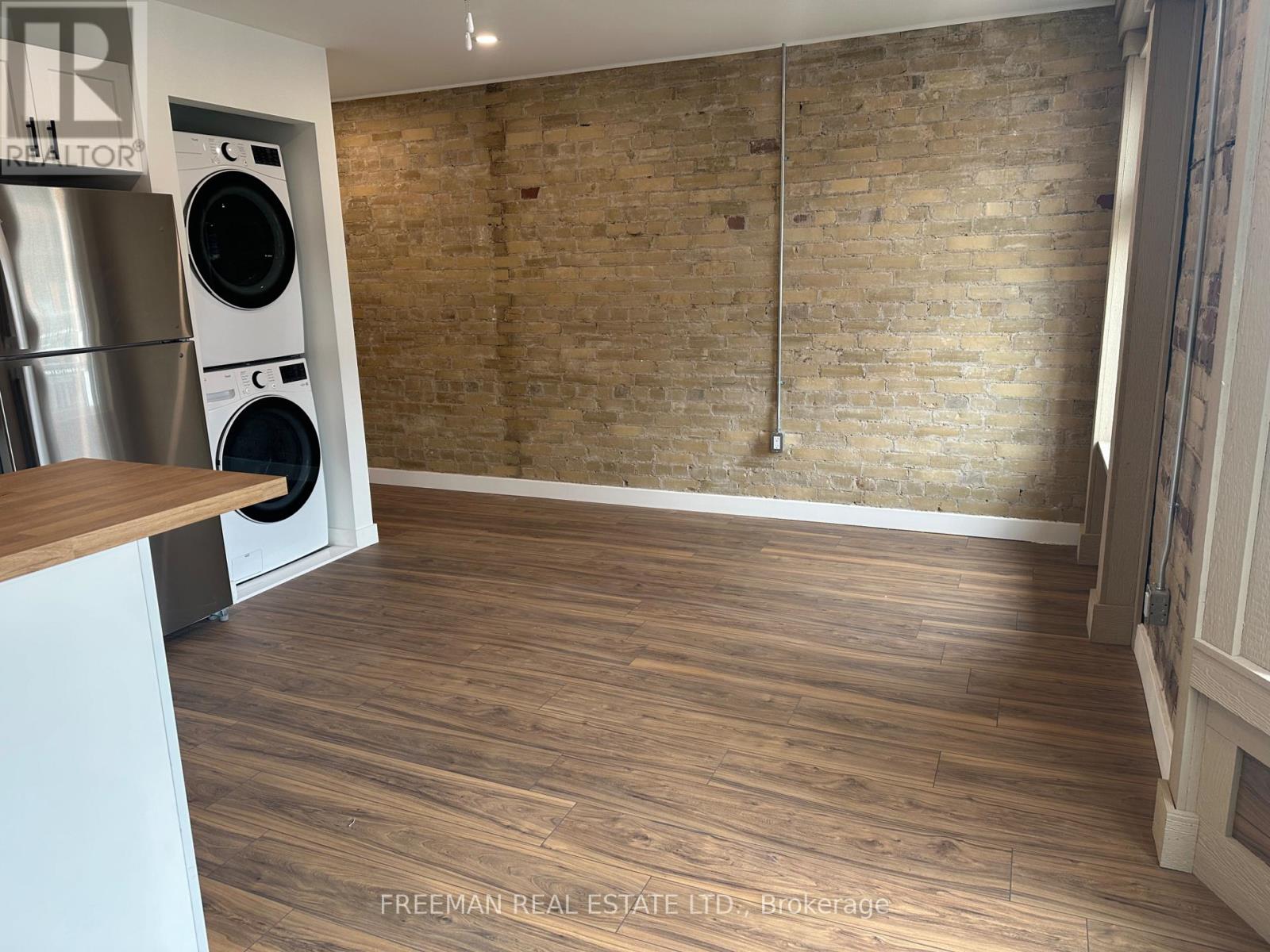 2nd Floor - 1029 Gerrard Street, Toronto, Ontario  M4M 1Z6 - Photo 7 - E13781516