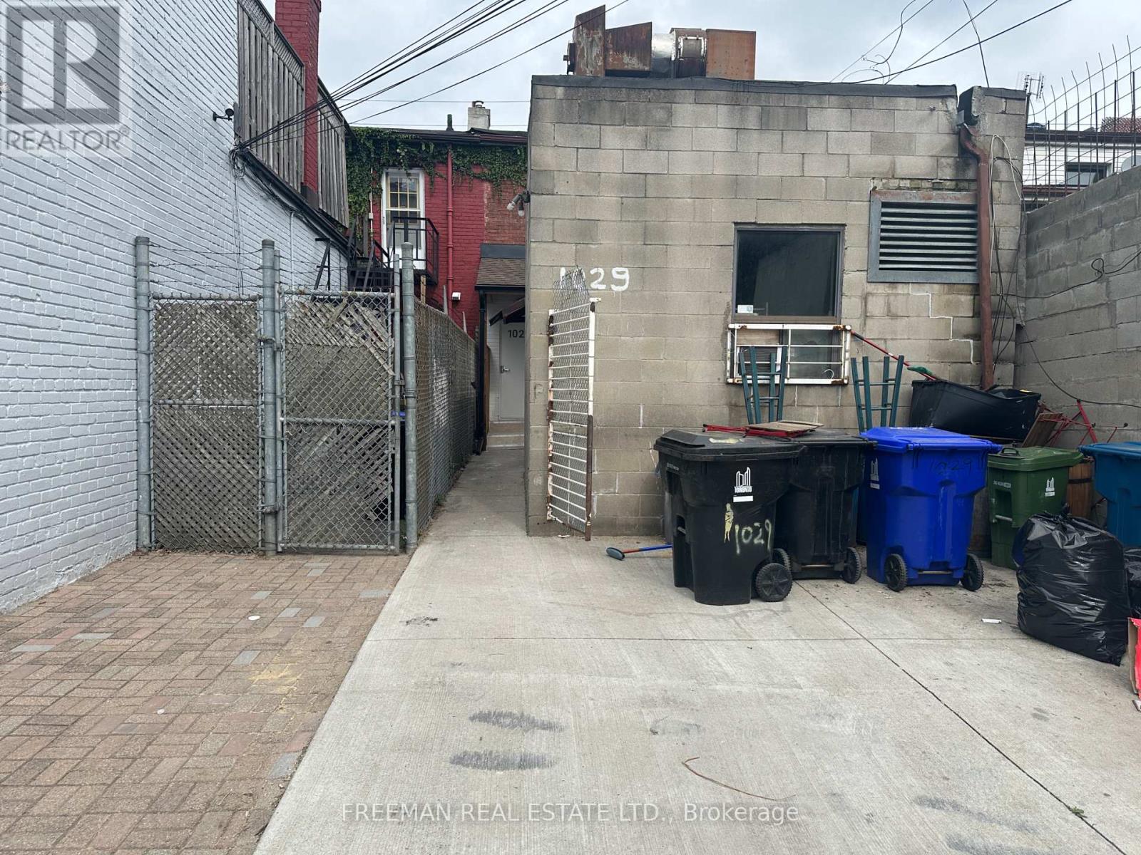 2nd Floor - 1029 Gerrard Street, Toronto, Ontario  M4M 1Z6 - Photo 16 - E13781516