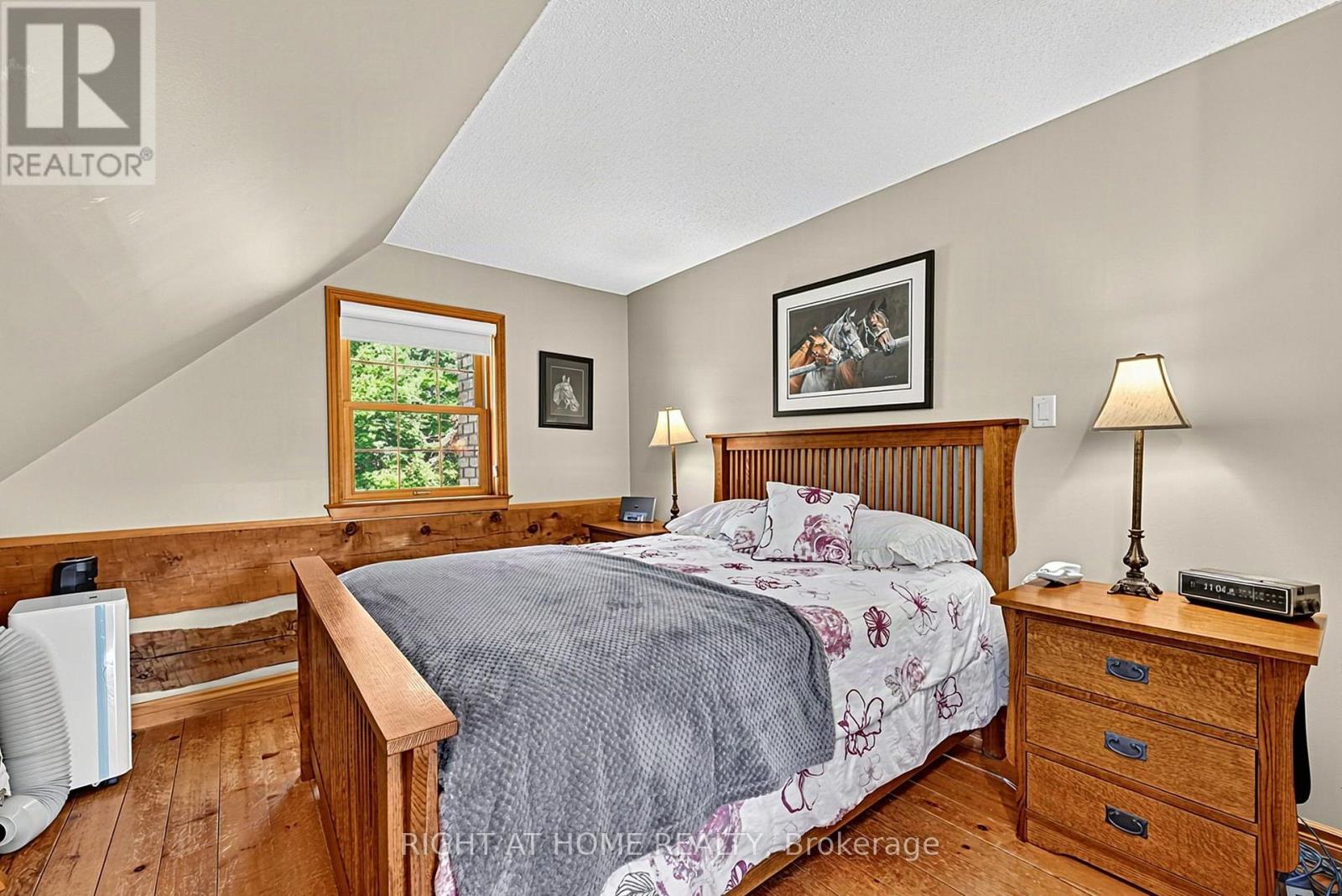 323 First Line S, Oro-Medonte, Ontario  L0L 2L0 - Photo 21 - S13806150