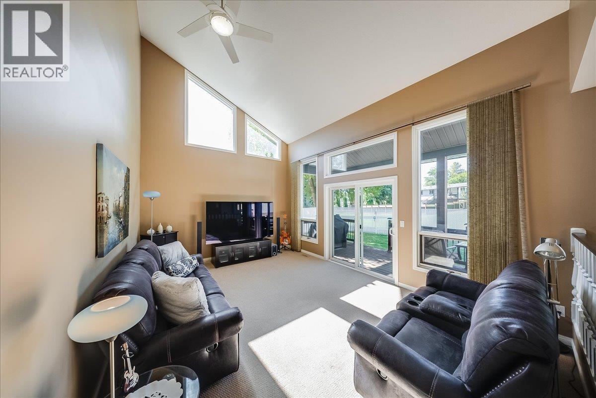 3961 Carnation Drive, Trail, British Columbia V1R 2X1 - Photo 18 - 10400793