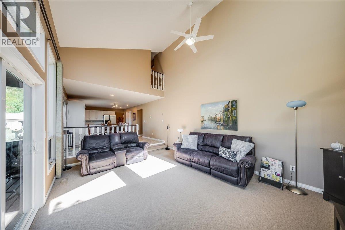 3961 Carnation Drive, Trail, British Columbia V1R 2X1 - Photo 19 - 10400793