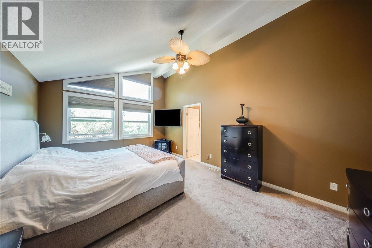 3961 Carnation Drive, Trail, British Columbia V1R 2X1 - Photo 24 - 10400793