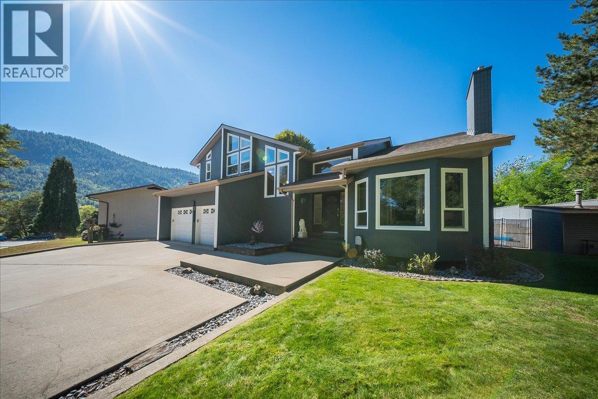 3961 Carnation Drive, Trail, British Columbia V1R 2X1 - Photo 65 - 10400793