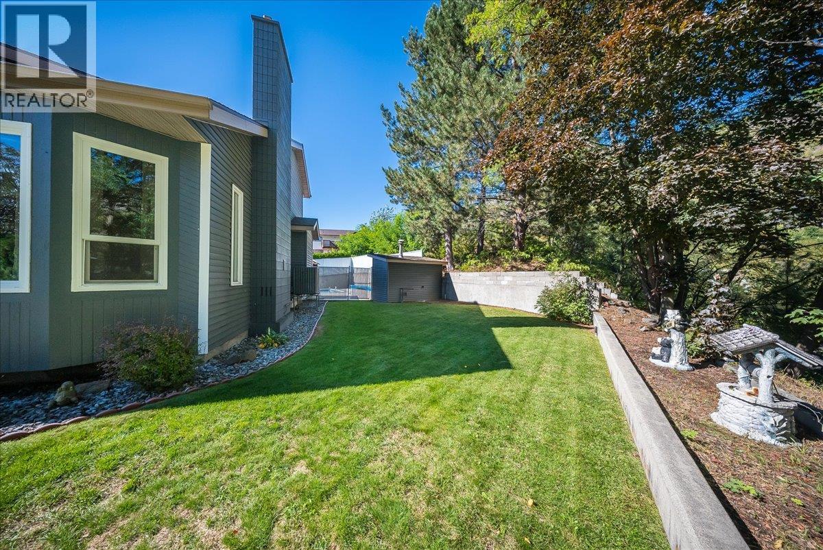 3961 Carnation Drive, Trail, British Columbia V1R 2X1 - Photo 67 - 10400793