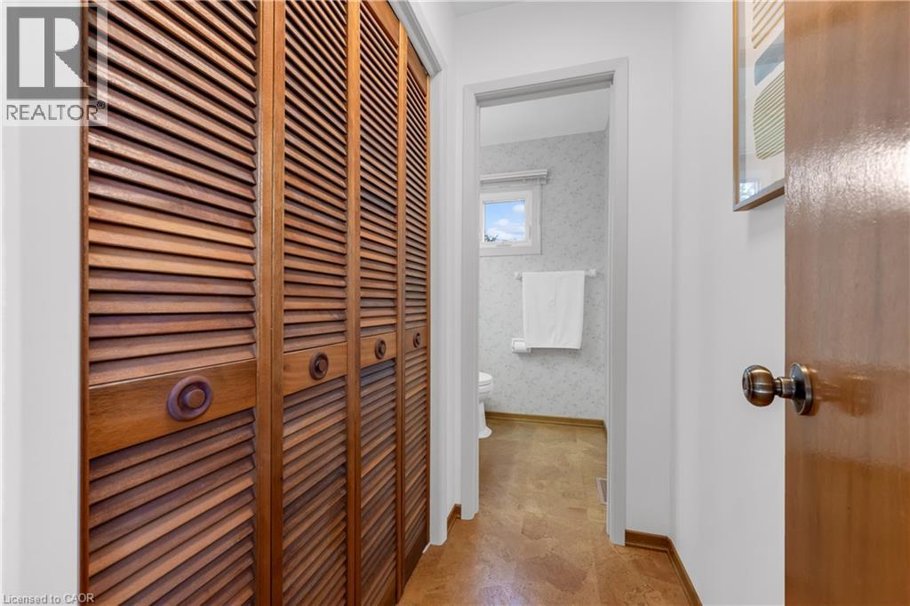 2134 Cartier Crescent, Burlington, Ontario  L7P 2Z5 - Photo 22 - 40862471