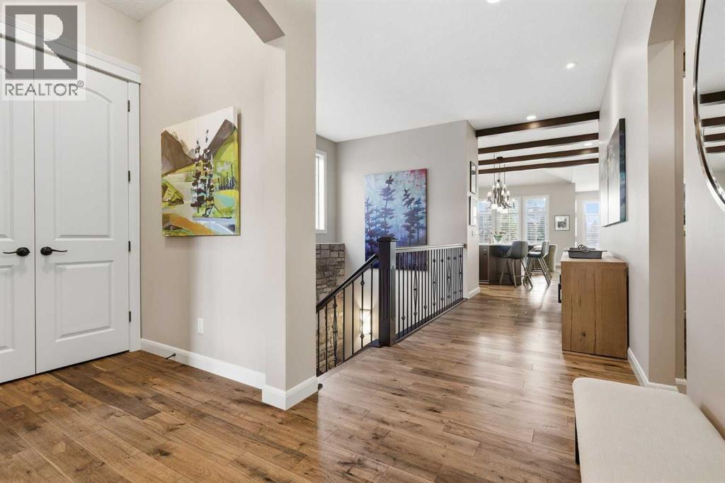 37 Cranbrook Heights Se, Calgary, Alberta  T3M 1W5 - Photo 4 - A2342626