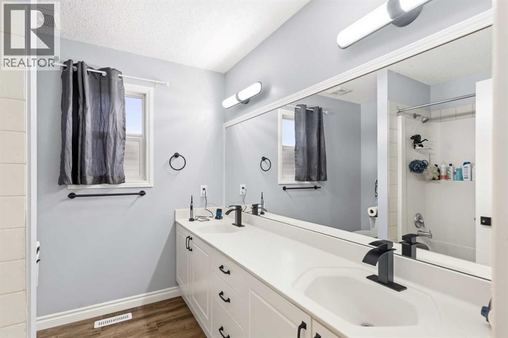 126 Saddlecrest Way Ne, Calgary, Alberta  T3J 5N2 - Photo 20 - A2346421