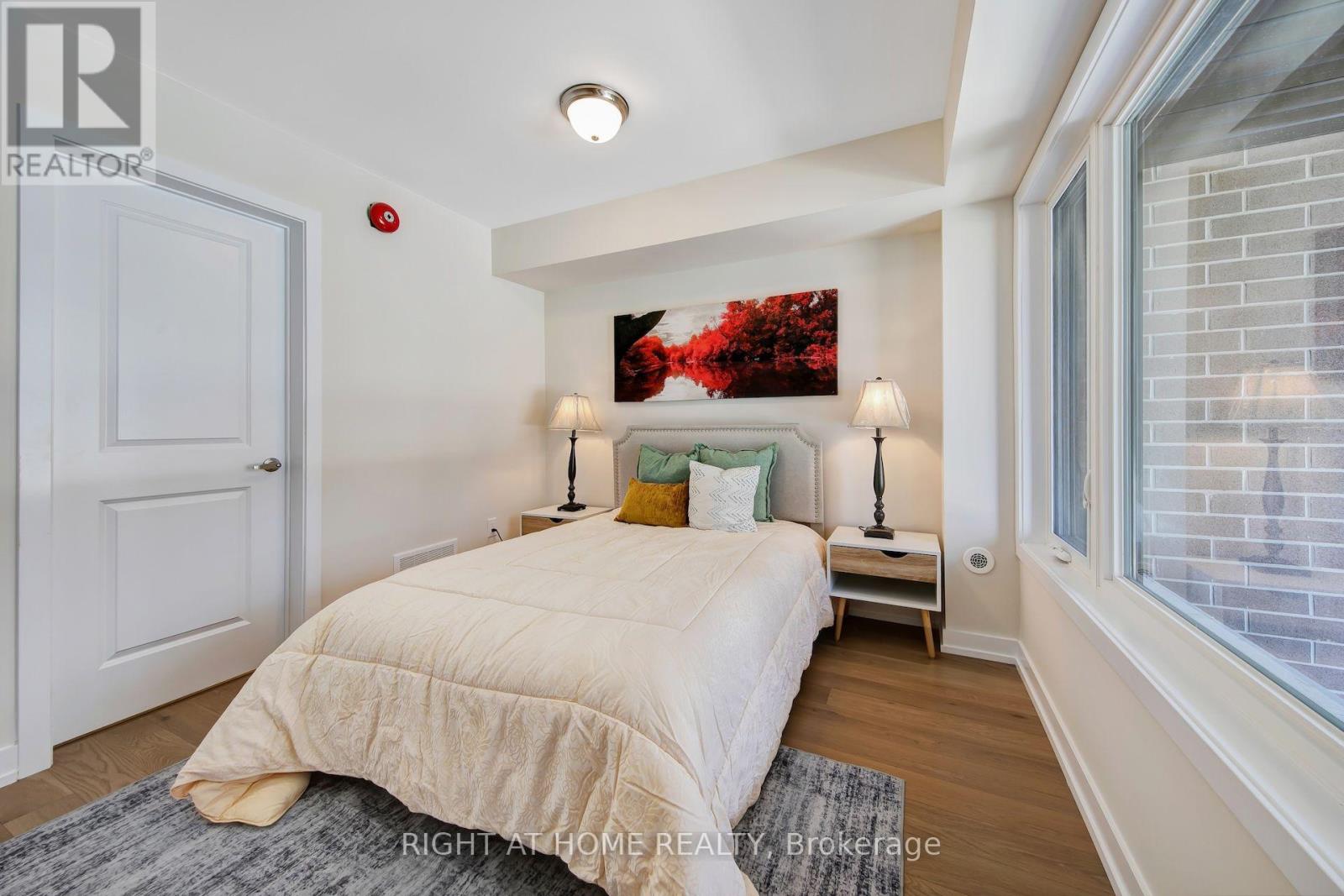 62 Ingersoll Lane, Richmond Hill, Ontario  L4E 1G9 - Photo 10 - N13775822