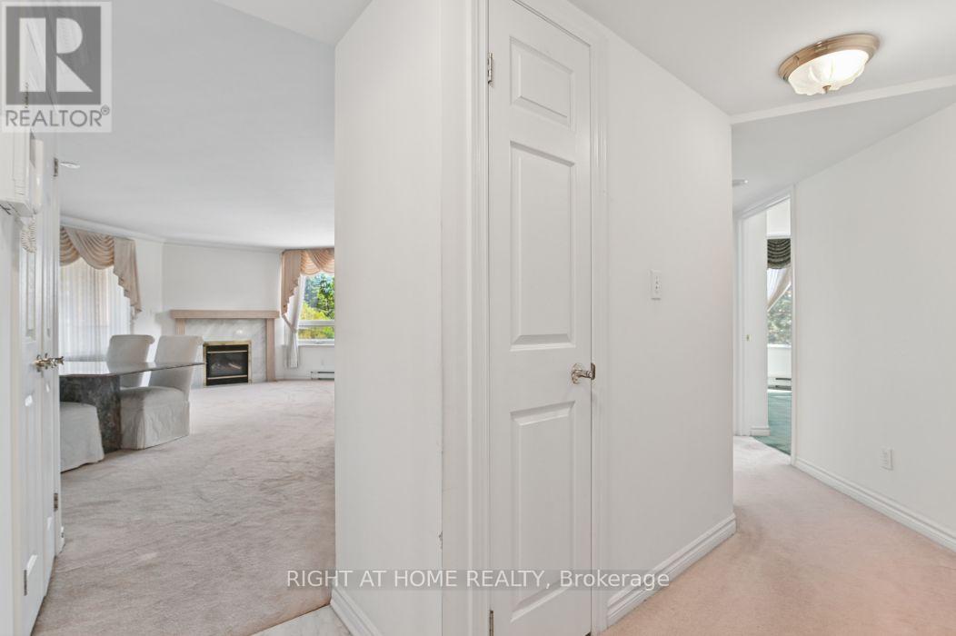 302 - 3105 Carling Avenue, Ottawa, Ontario  K2H 5A6 - Photo 8 - X13806762