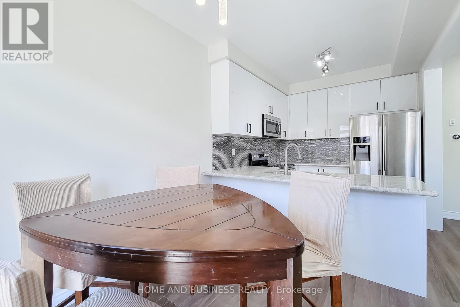5532 Meadowcrest Avenue, Mississauga, Ontario  L5M 0V1 - Photo 13 - W13806770