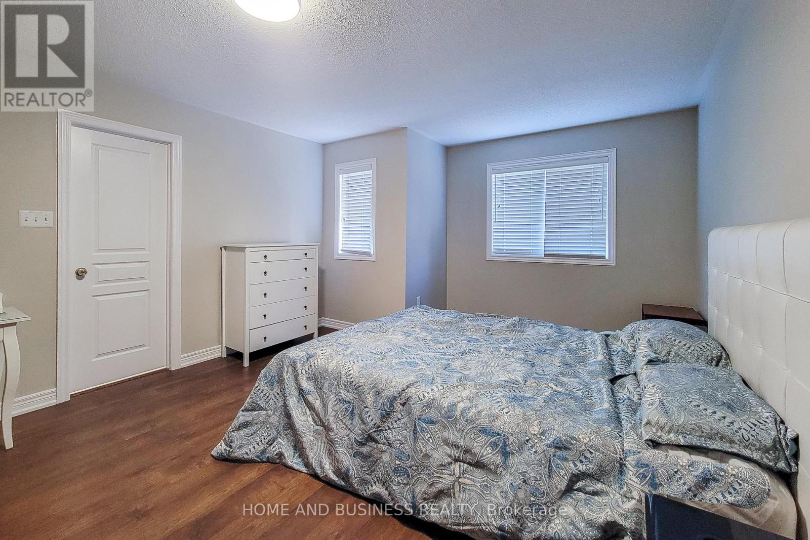 5532 Meadowcrest Avenue, Mississauga, Ontario  L5M 0V1 - Photo 18 - W13806770