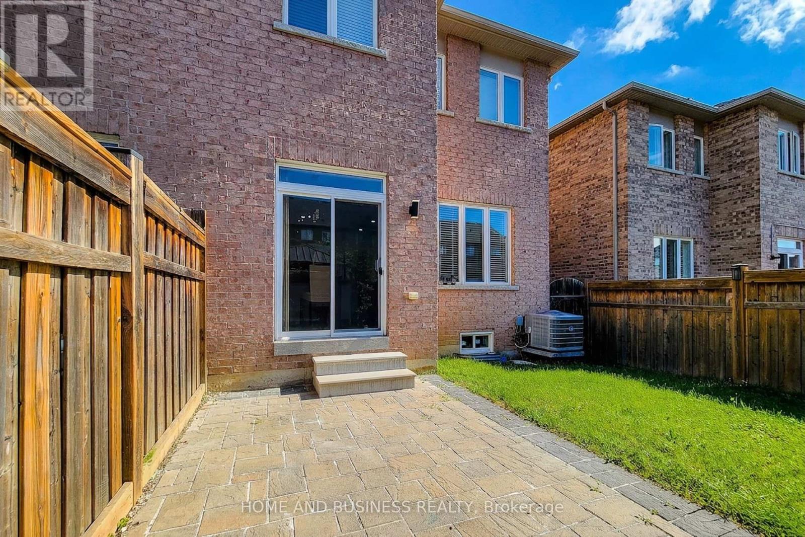 5532 Meadowcrest Avenue, Mississauga, Ontario  L5M 0V1 - Photo 36 - W13806770