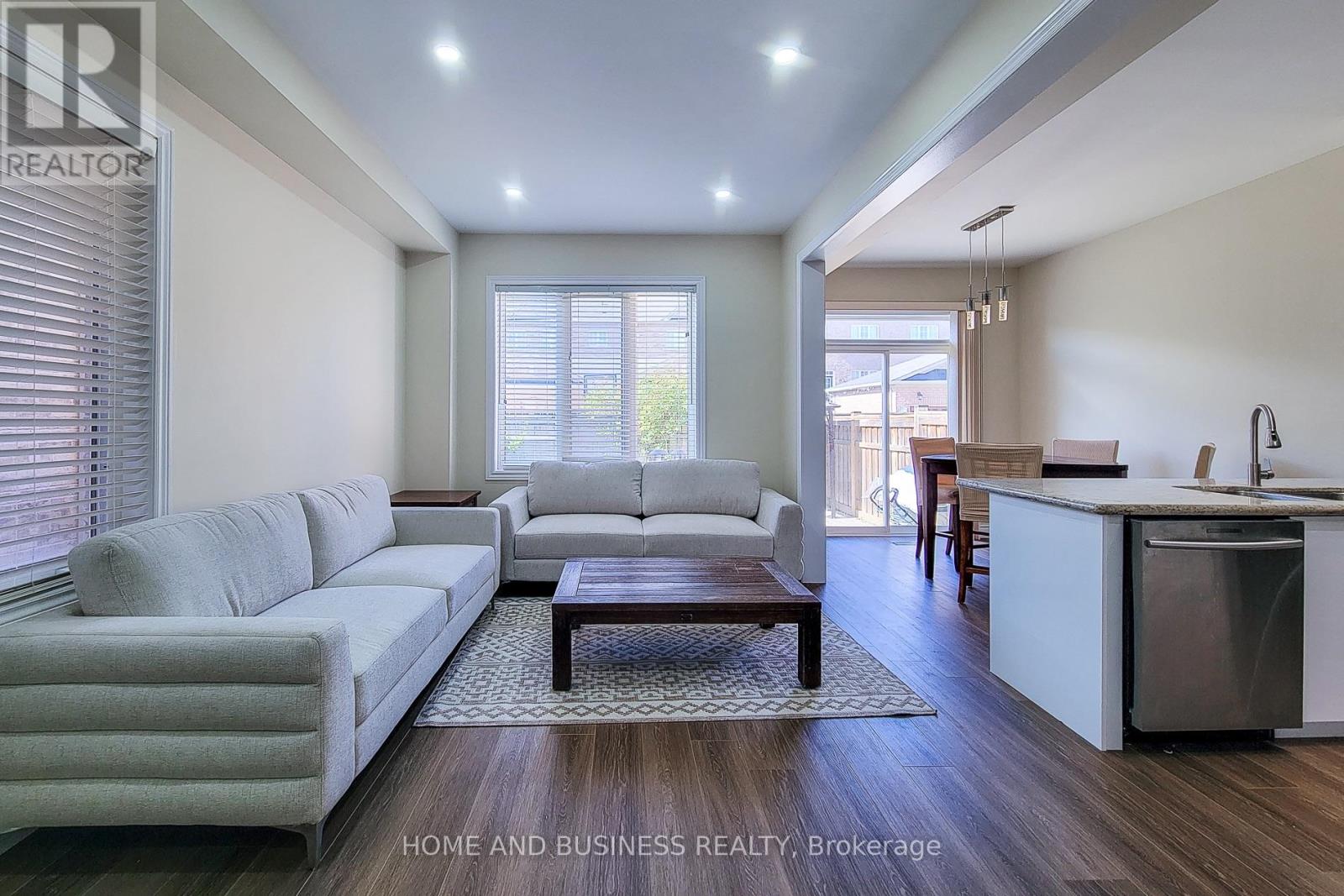 5532 Meadowcrest Avenue, Mississauga, Ontario  L5M 0V1 - Photo 6 - W13806770