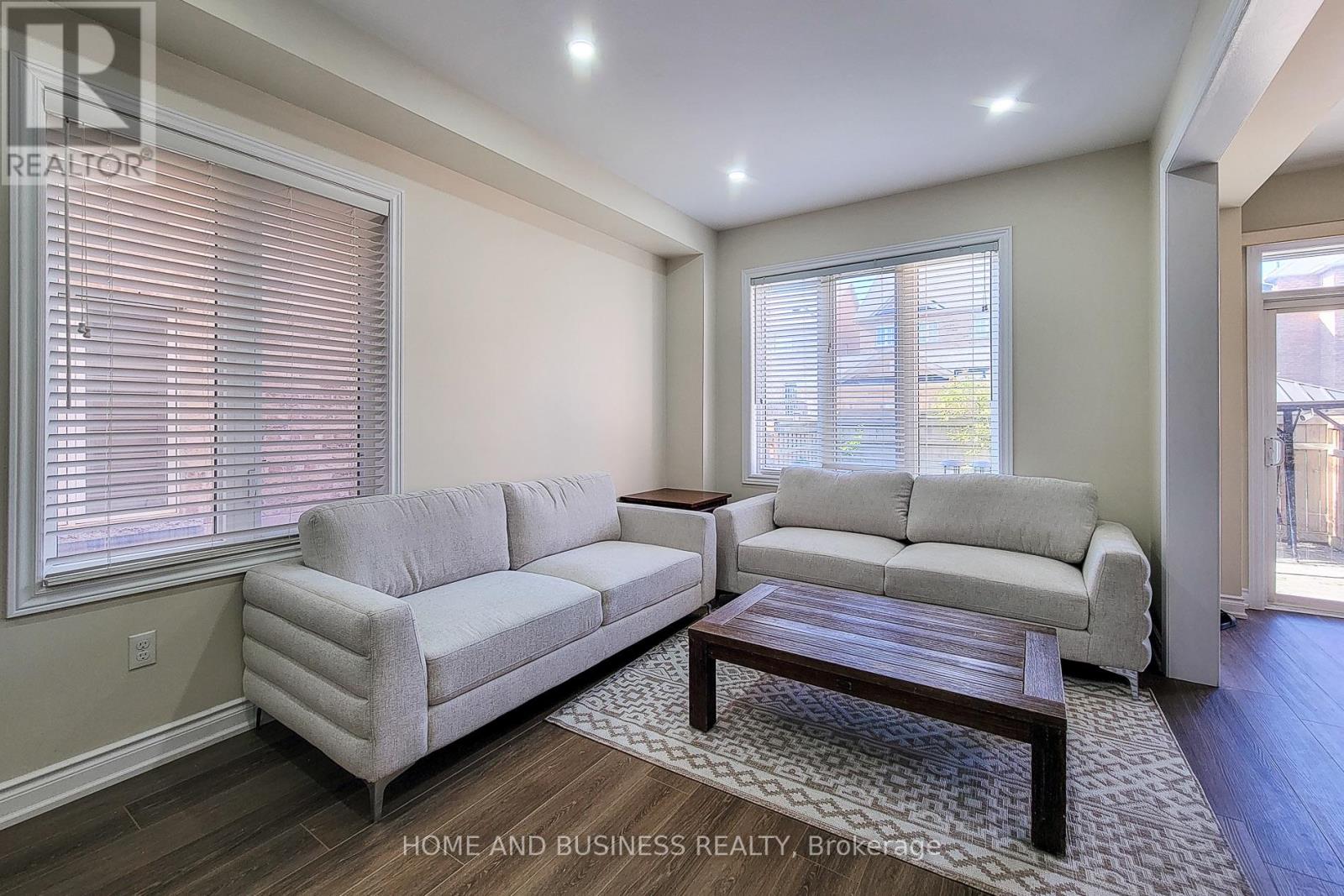 5532 Meadowcrest Avenue, Mississauga, Ontario  L5M 0V1 - Photo 8 - W13806770