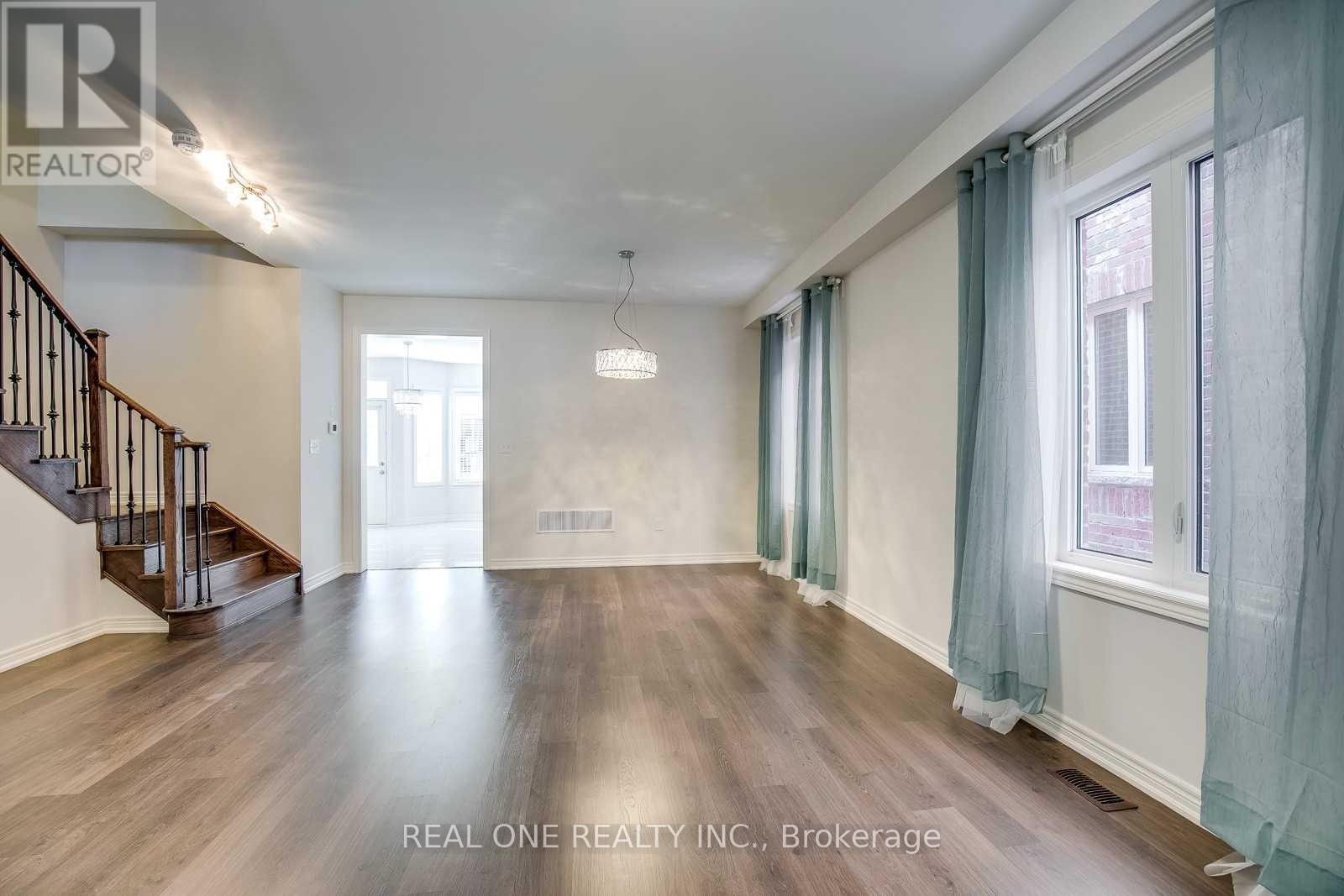 483 George Ryan Avenue, Oakville, Ontario  L6H 0S5 - Photo 5 - W13806776